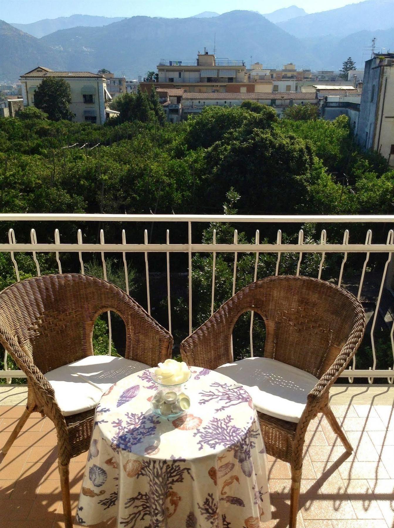 B&B Casa Vienna Sant'Agnello Esterno foto